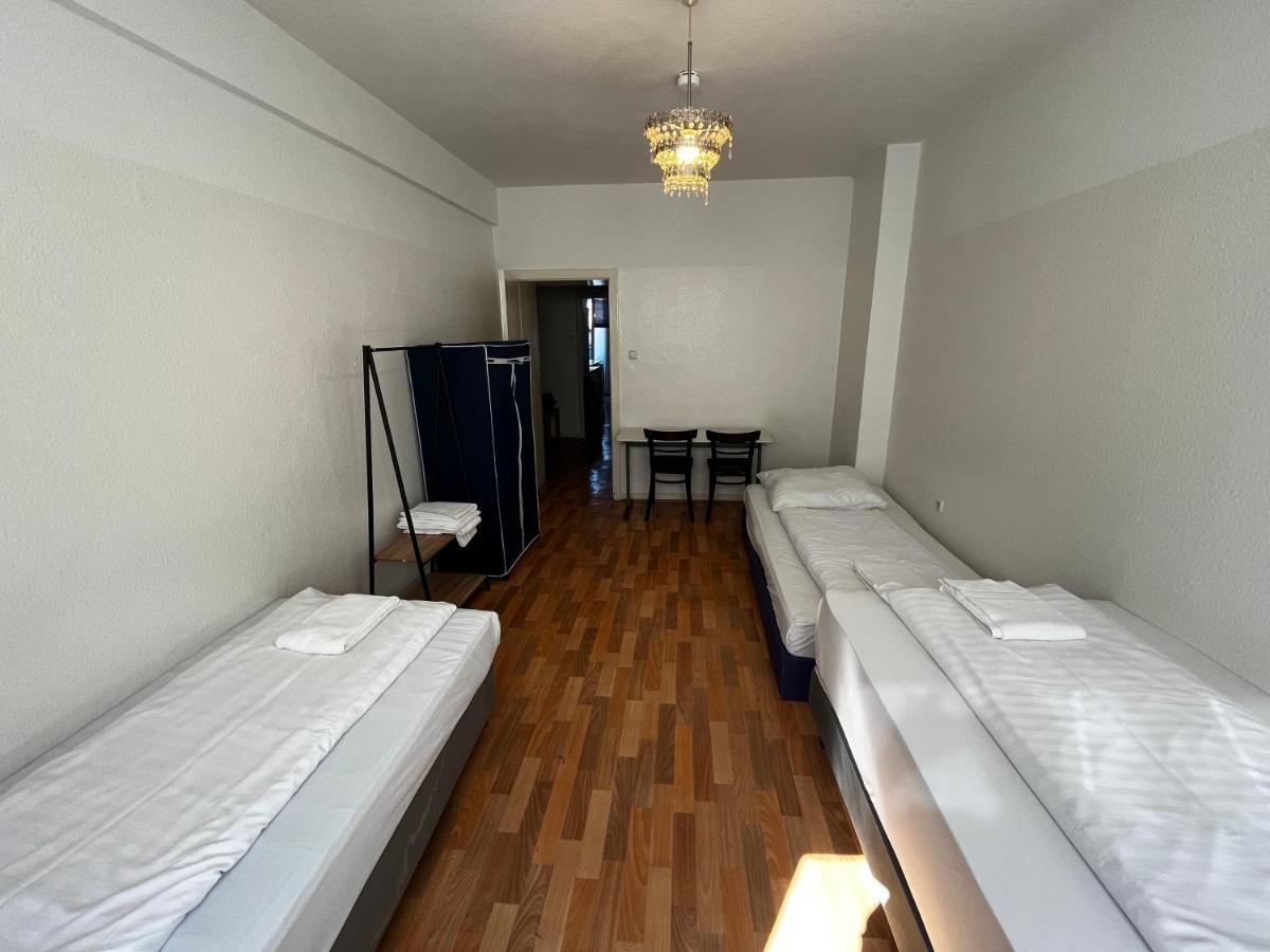 Urban Living On Worringer Apartman Düsseldorf Kültér fotó